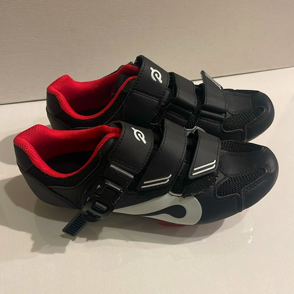 Peloton Shoes Size 37